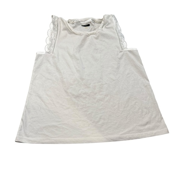 Lilly Pulitzer White Lace-Trimmed Agee Top Rare Sold out XL NWOT - Picture 2 of 8